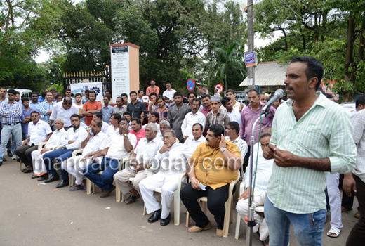 dyfi protest  1
